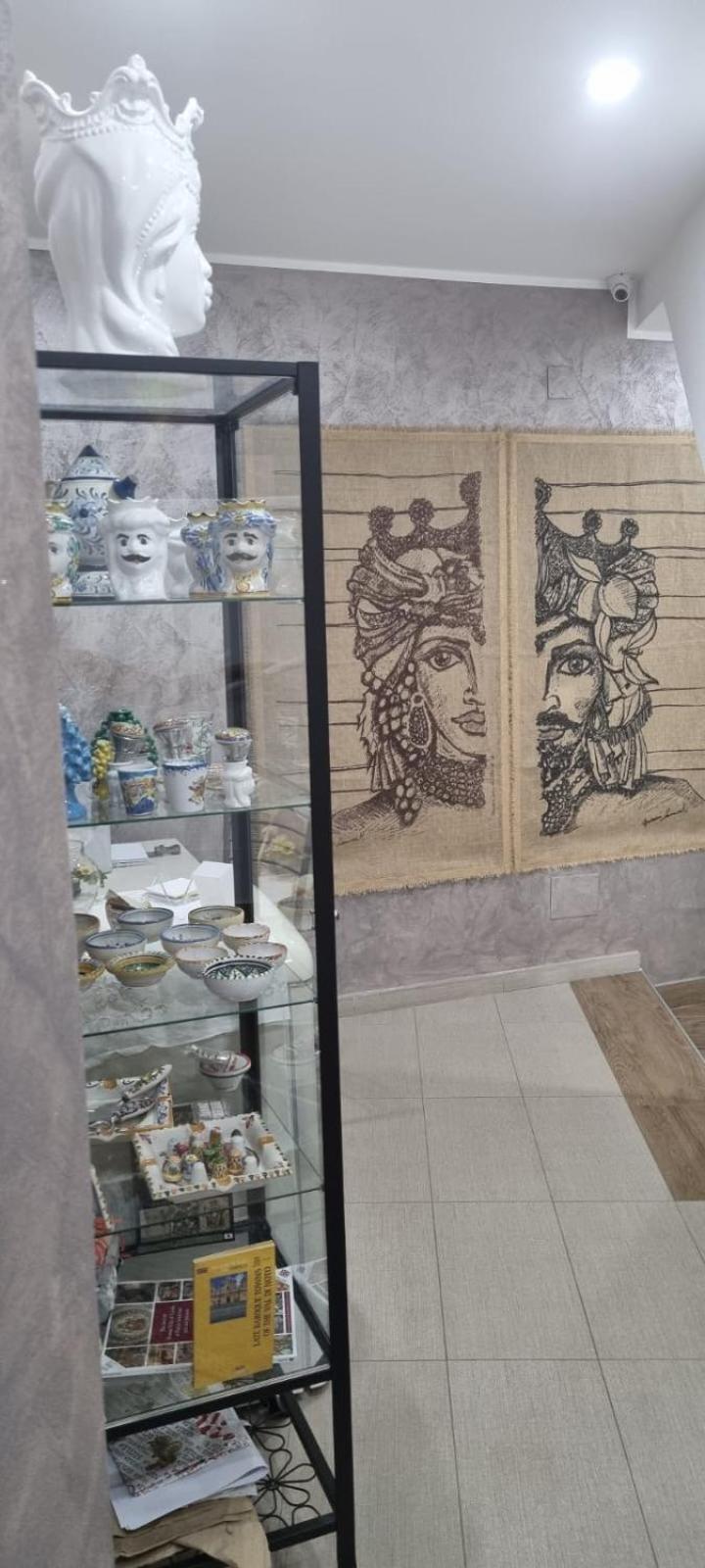 皮亚扎-阿尔梅里纳La Regina Di Saba住宿加早餐旅馆 外观 照片