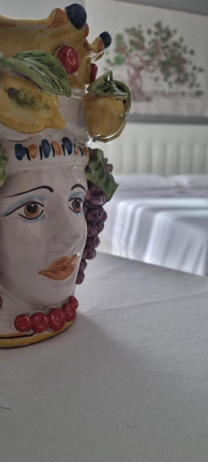 皮亚扎-阿尔梅里纳La Regina Di Saba住宿加早餐旅馆 外观 照片